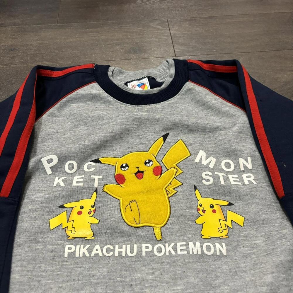 Vintage Pokemon Pocket Monsters Pikachu Crewneck Sweatshirt